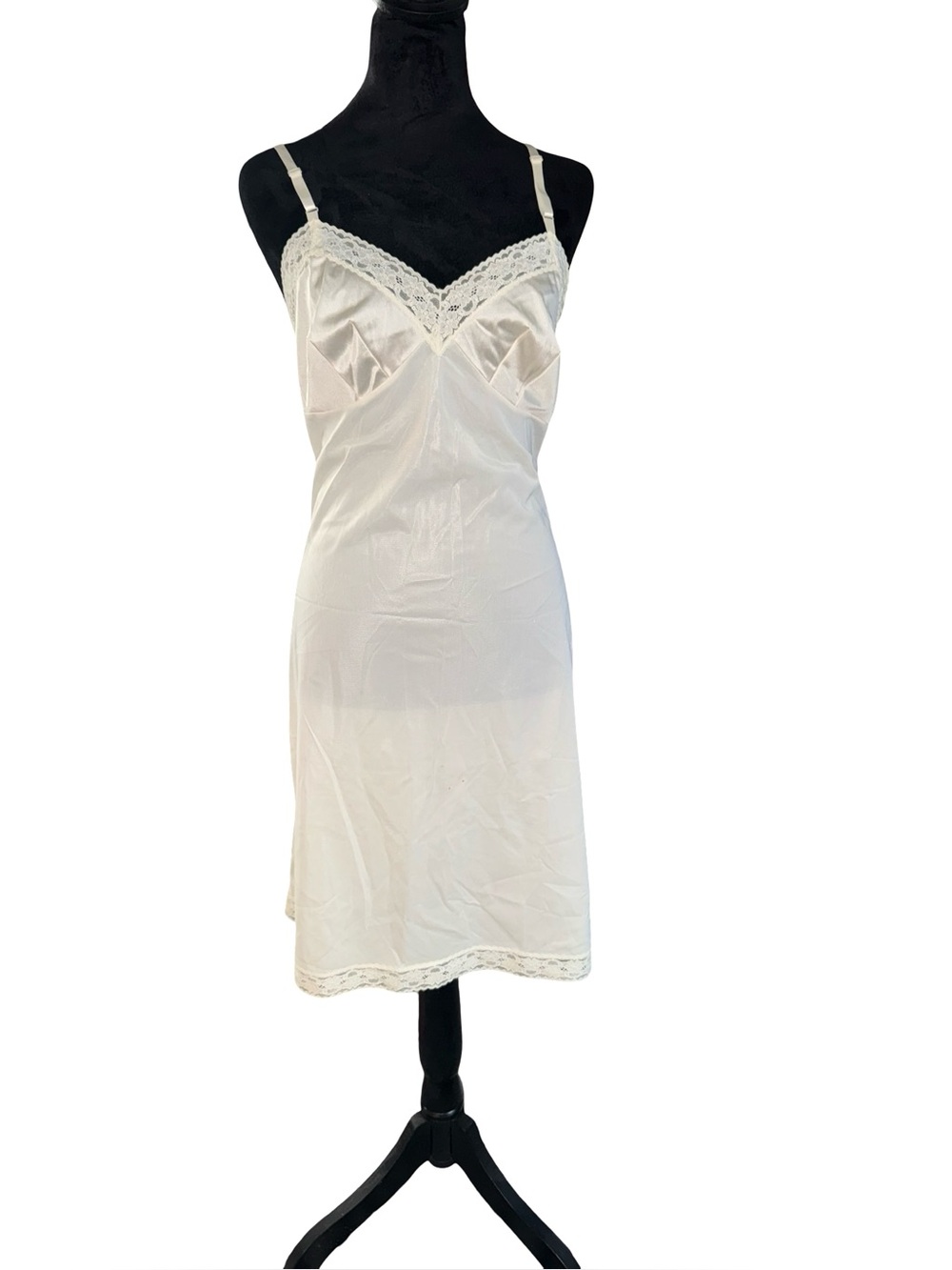 Vintage Vanity Fair Slip White ivory Lace Trim Size 36 made in USA